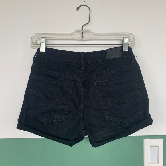 American Eagle Black Denim Shorts - Picture 2 of 4